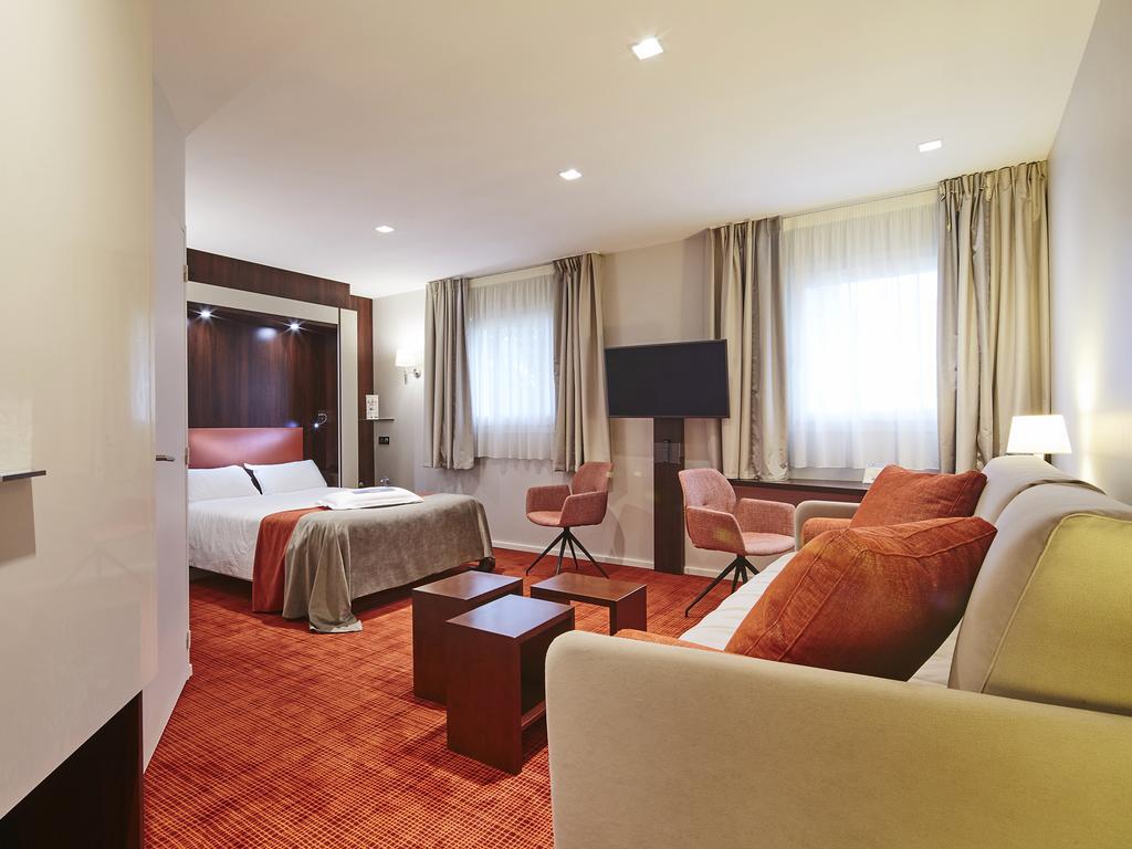 Kyriad Nantes Sud - Bouaye Aeroport Экстерьер фото
